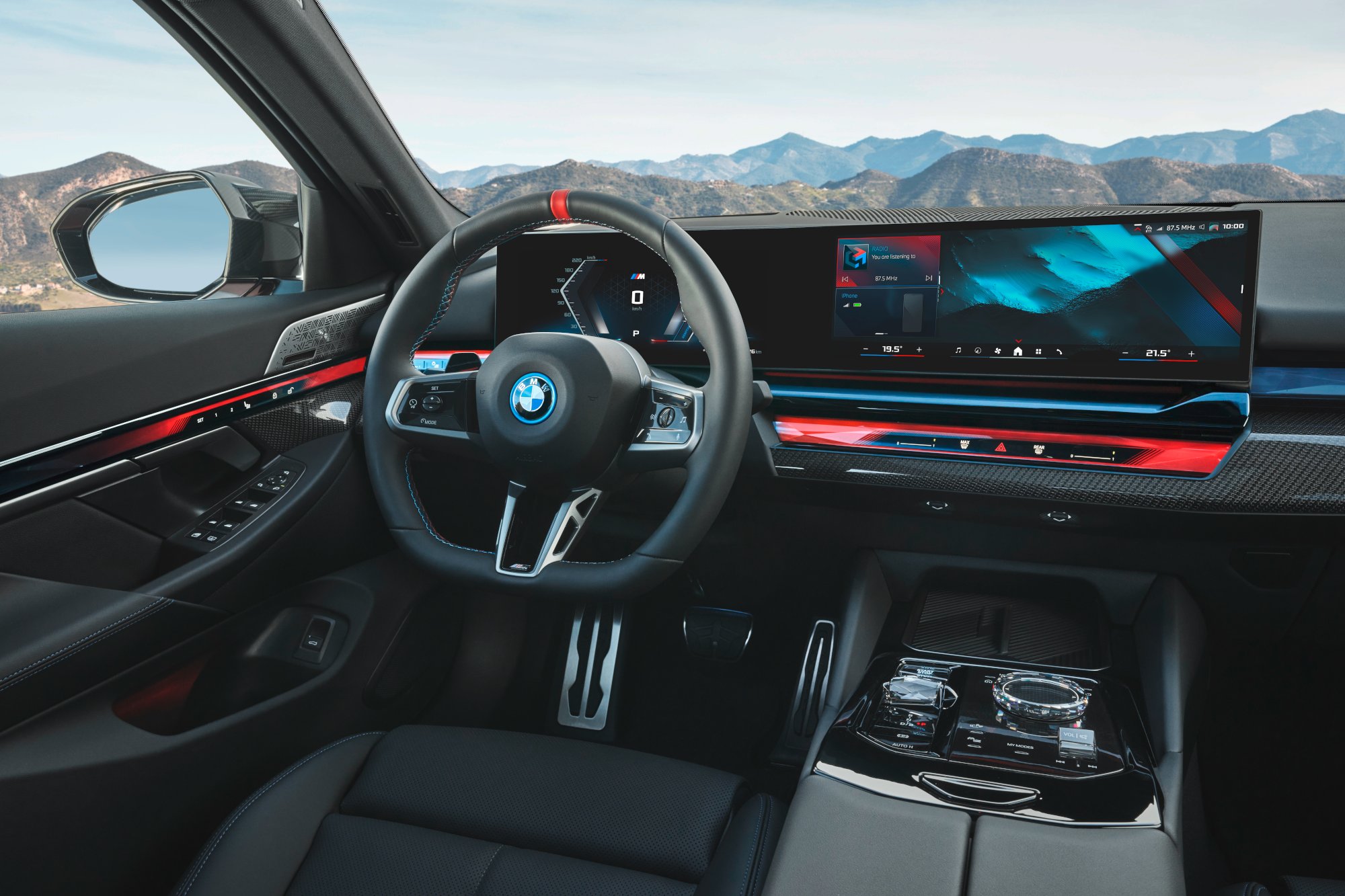 BMW 5 Series (G60) 2024
